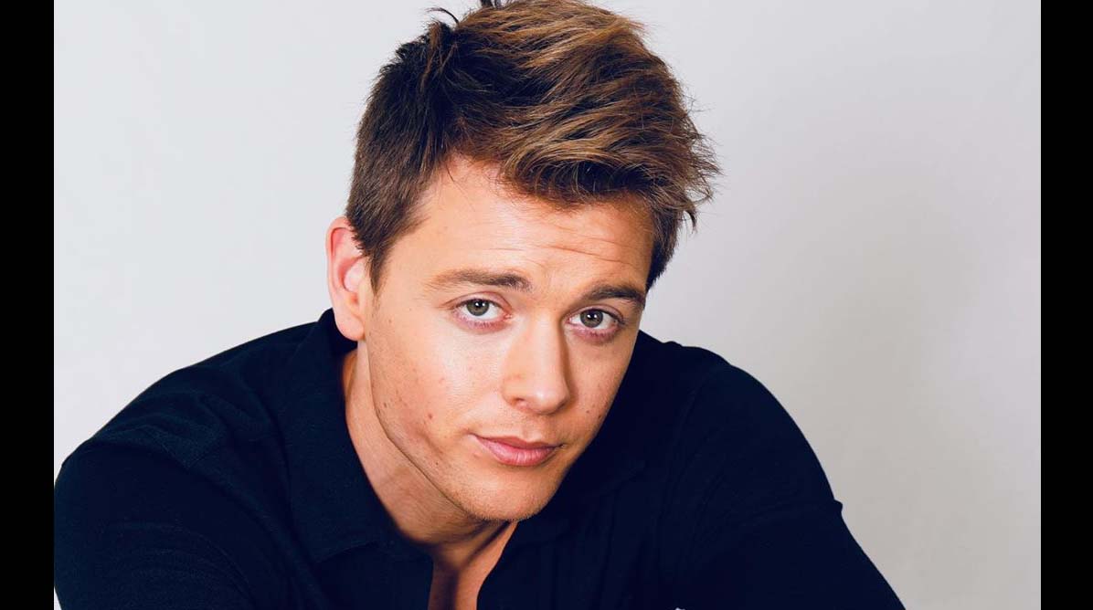 Photo of Chad Duell.